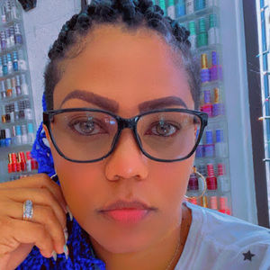 Meet your Posher, Alba